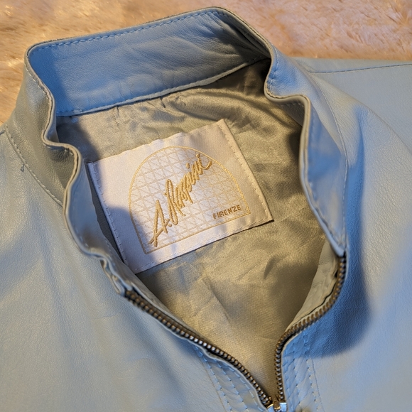 1973 Vintage Vera Pelle Sky Blue Leather Jacket - Medium/Large - Italian - Picture 14 of 16